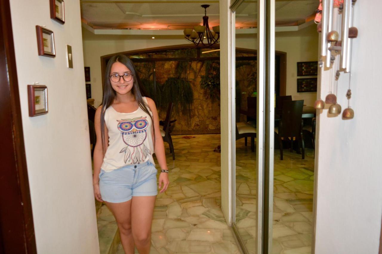Hostal Villa 97 Guayaquil Exteriér fotografie